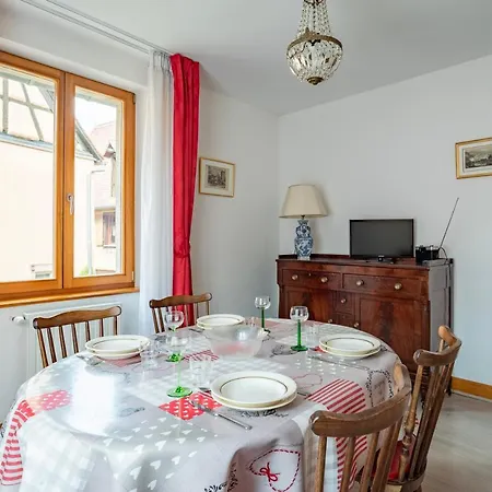 Au Coeur Du Vieux - Parking Prive & Wifi Apartment *